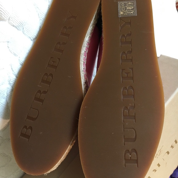 PINK Burberry Espadrilles - Picture 7 of 13